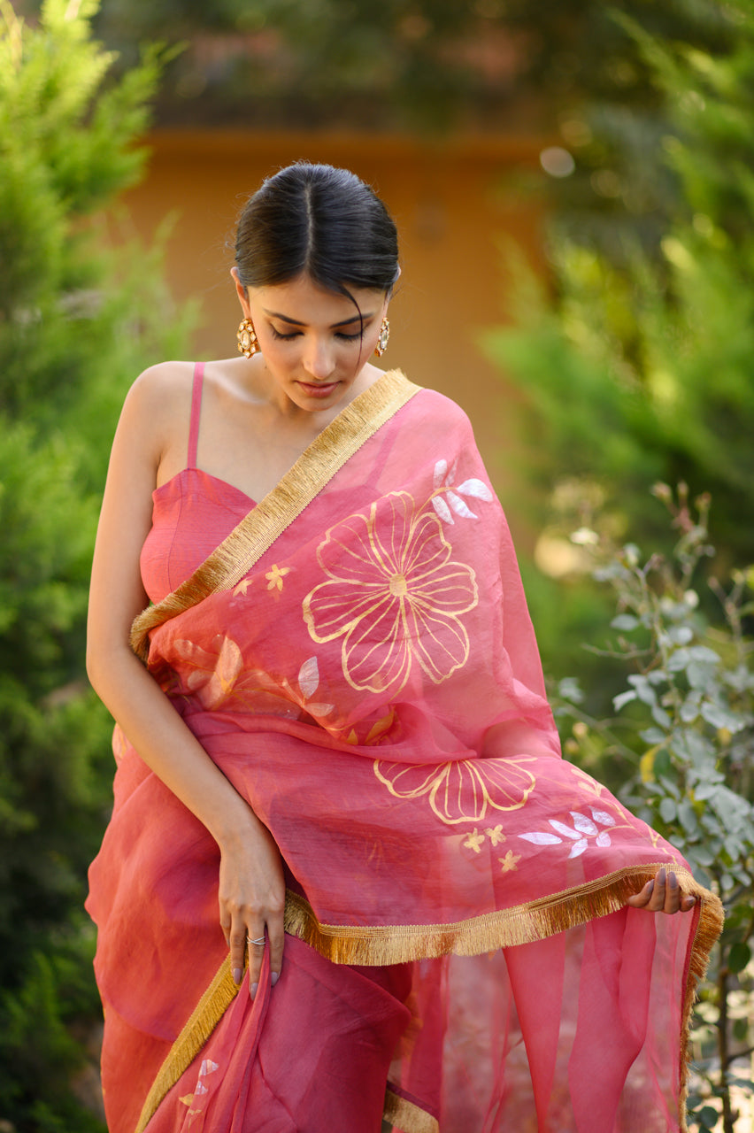 Noor-e-Sunehra Handpainted Organza Saree